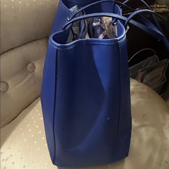 Michael Kors Royal Blue jet set travel tote - Picture 7 of 12